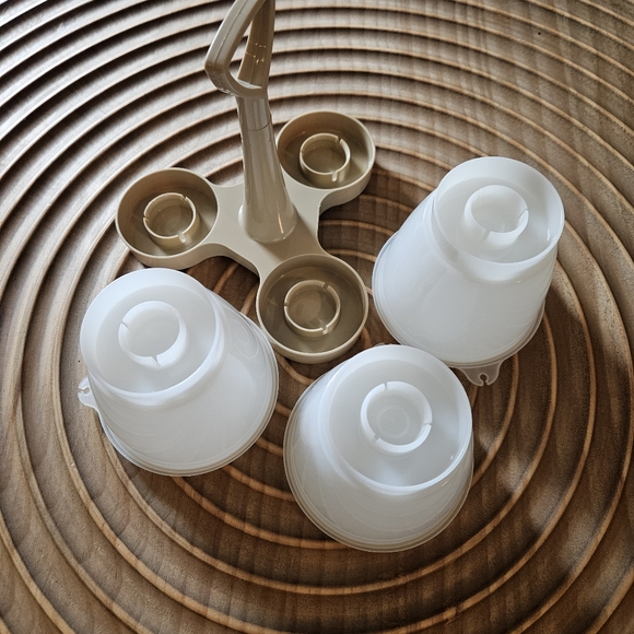 Tupperware Vintage Kitchenware Bundle - Picture 16 of 16